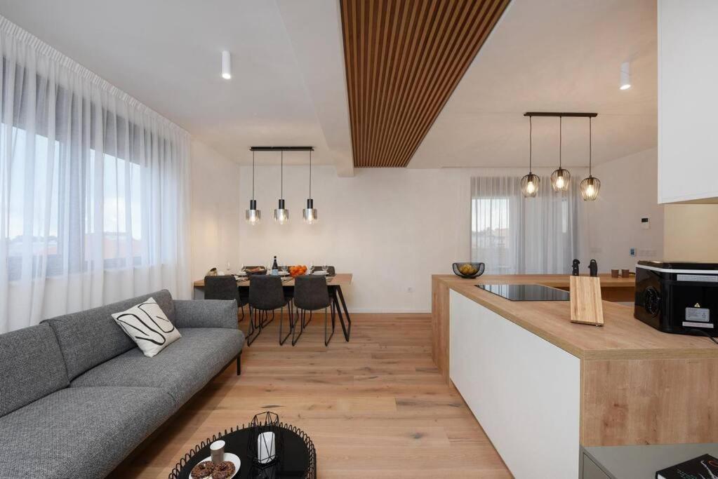 Fux Penthouse Whirlpool Meerblick Zára Kültér fotó